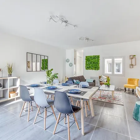 빌라 Spacieuse 6 Ch/12 Personnes/ 6 Sdb Wc Privee *