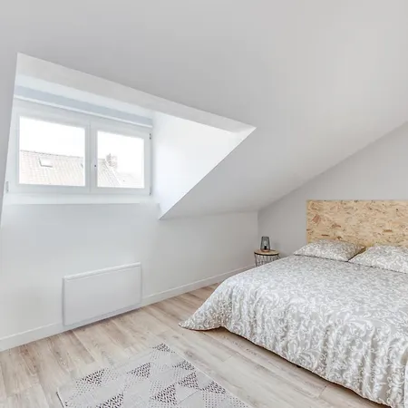 Spacieuse 6 Ch/12 Personnes/ 6 Sdb Wc Privee 빌라 *