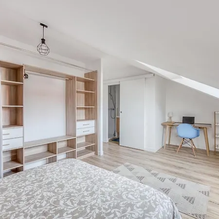 Spacieuse 6 Ch/12 Personnes/ 6 Sdb Wc Privee 빌라