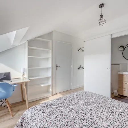 Spacieuse 6 Ch/12 Personnes/ 6 Sdb Wc Privee *