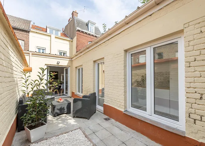 Villa Spacieuse 6 Ch/12 Personnes/ 6 Sdb Wc Privée Valenciennes