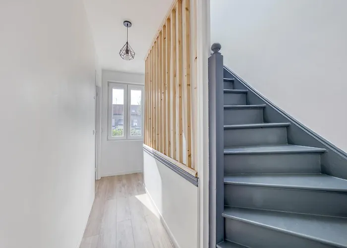 Villa Spacieuse 6 Ch/12 Personnes/ 6 Sdb Wc Privée Valenciennes