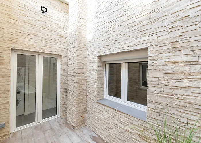 Spacieuse 6 Ch/12 Personnes/ 6 Sdb Wc Privée Villa *